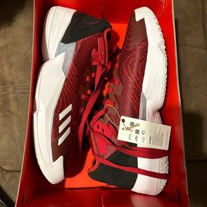 Adidas Mitchell red men’s running shoe